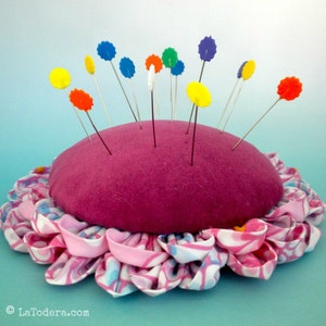 Victorian Vintage Flower Pincushion PDF Sewing Pattern, Instant Download, Folded Fabric Kanzashi Flower Pincushion Tutorial
