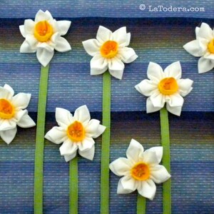 Kanzashi Flowers Pin Brooch Daffodil Pattern PDF Pattern Tutorial Fabric Flower Headbands Hair Clip Bouquet Embellishments Wedding La Todera image 3