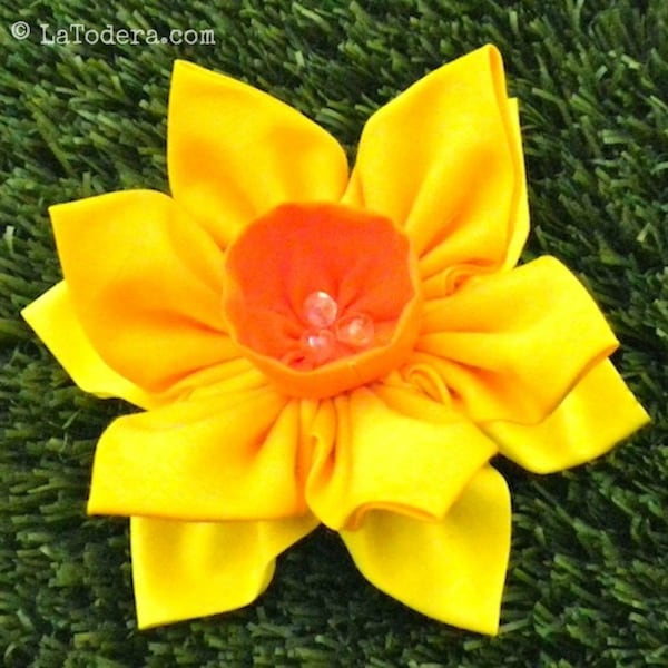 Kanzashi Flowers Pin Brooch Daffodil Pattern PDF Pattern Tutorial Fabric Flower Headbands Hair Clip Bouquet Embellishments Wedding La Todera