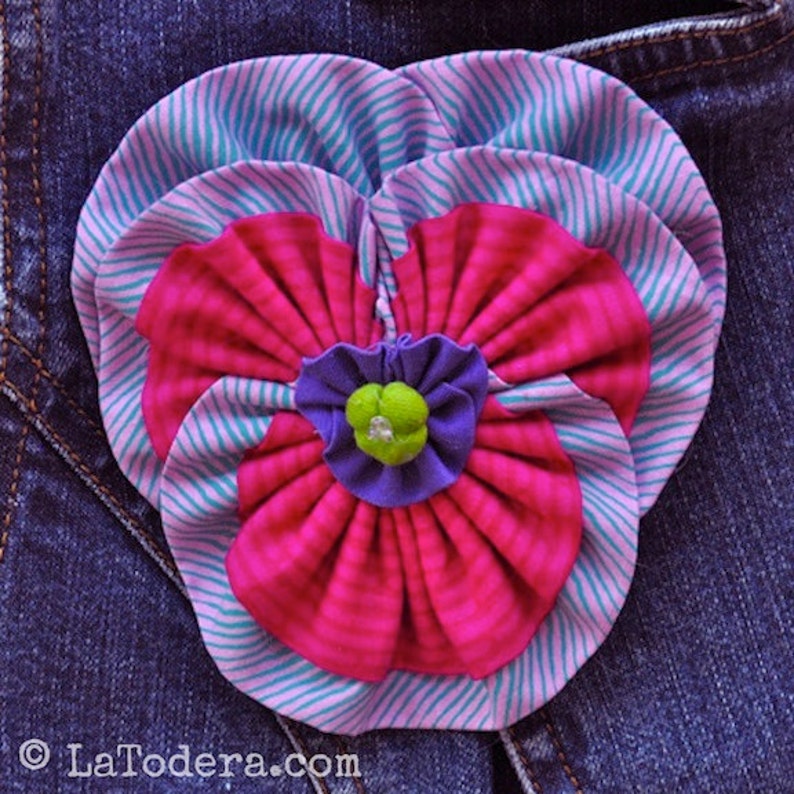 Kanzashi Flowers Pin Brooch Pansy Pattern PDF Pattern Tutorial Fabric Flower Headbands Hair Clip Bouquet Embellishments Wedding La Todera