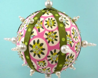 Fabric Christmas Ornaments PDF Pattern Tutorial- No Sew Fabric Christmas Ornaments