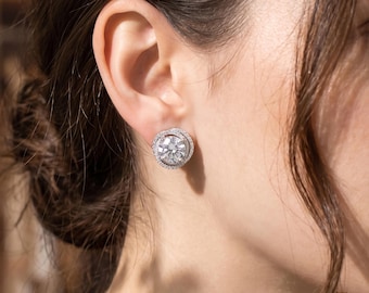 Boucles d'oreilles clips de luxe avec oxyde de zirconium cintré brillant de qualité supérieure, bijoux de mariage solitaires non percés de coupe ronde, ajustement confort haut de gamme