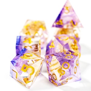 Purple Seashell Resin Dice Set，Sharp Edge DnD Dice Set with Sea Shell Inclusions. Purple Conch Shell Resin Dice Set