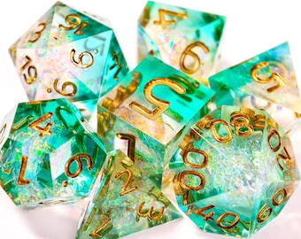 Schillerndes Mintgrün Würfelset | Holografische Resin RPG Würfel für DND & Tabletop Kampagnen