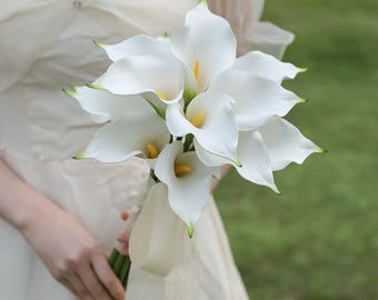 Calla Lily Bridal Bouquet, Real Touch Wedding Flowers, Minimal Elegant Bouquet, Elopement Bride Bouquet, Small Wedding Flowers
