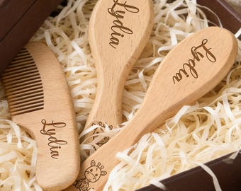 Engraved Name Wooden Baby Hair Brush Set, Personalized Baby Brush and Comb Set, Baby Shower Gift, New Mom Gift, Newborn Gift