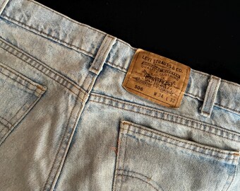Jean Levi's 506 Light Wash Années 90 W34 L32 Fabriqué aux États-Unis | Coupe droite classique en denim de coton effet vieilli orange