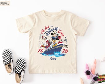 Individuell gestaltbares „Meine erste Disney-Kreuzfahrt“-Shirt, personalisiertes T-Shirt mit Namen, Mickey und seinen Freunden für die erste Kreuzfahrt, Kinder- bis Erwachsenengrößen
