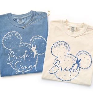 Maglietta personalizzata Disney Bride Squad Comfort Colors, maglietta per addio al nubilato con orecchie di Topolino e Minnie.