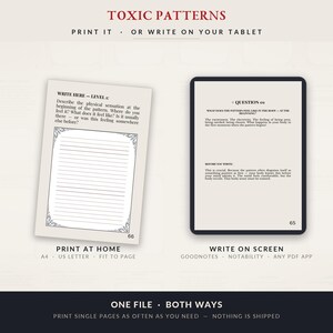 Może przedstawiać: Cyfrowy zeszyt ćwiczeń zatytułowany TOXIC PATTERNS z dwiema opcjami wyświetlania: stroną do druku z miejscem na notatki oraz ekranem tabletu z pytaniem 01. Tekst zawiera instrukcje dotyczące drukowania w domu lub korzystania z aplikacji na tablecie.