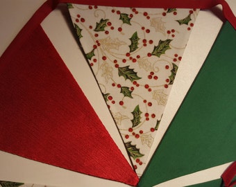 Holly Berry Fabric Bunting 210