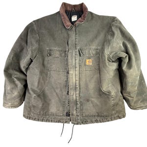 Chaqueta tradicional Carhartt Arctic Quilt con forro en color arenisca, verde musgo descolorido, C26 MS imagen 1