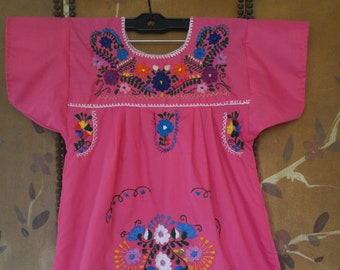 70s hot pink Mexican embroidered small womens / girls dress