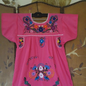 70s hot pink Mexican embroidered small womens / girls dress