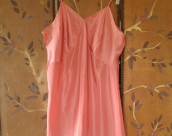 50s dusky pink silky slip underdress with pleated hem