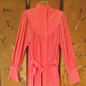 40s maxi pink gathered and quilted sash belt dressing robe image 1