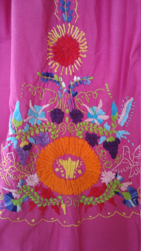 70s hot pink embroidered Mexican dress - image 2