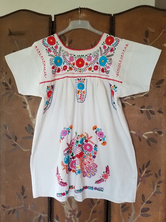 70s Mexican embroidered mini dress with colourful… - image 1