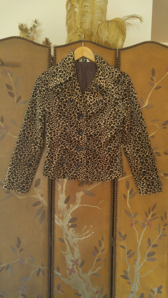 SALE!! 80s leopard crop jacket by Lucca