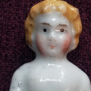 Antique Victorian rare frozen Charlotte, glazed porcelain/ China in wonderful condition bild 10