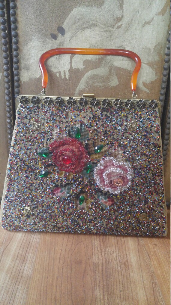 50s Tapestry and beaded hand bag with bakelite han