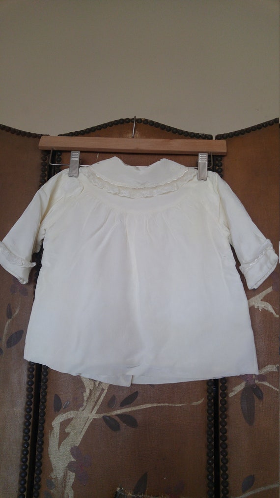 50s ivory baby coat with lace trim - image 7