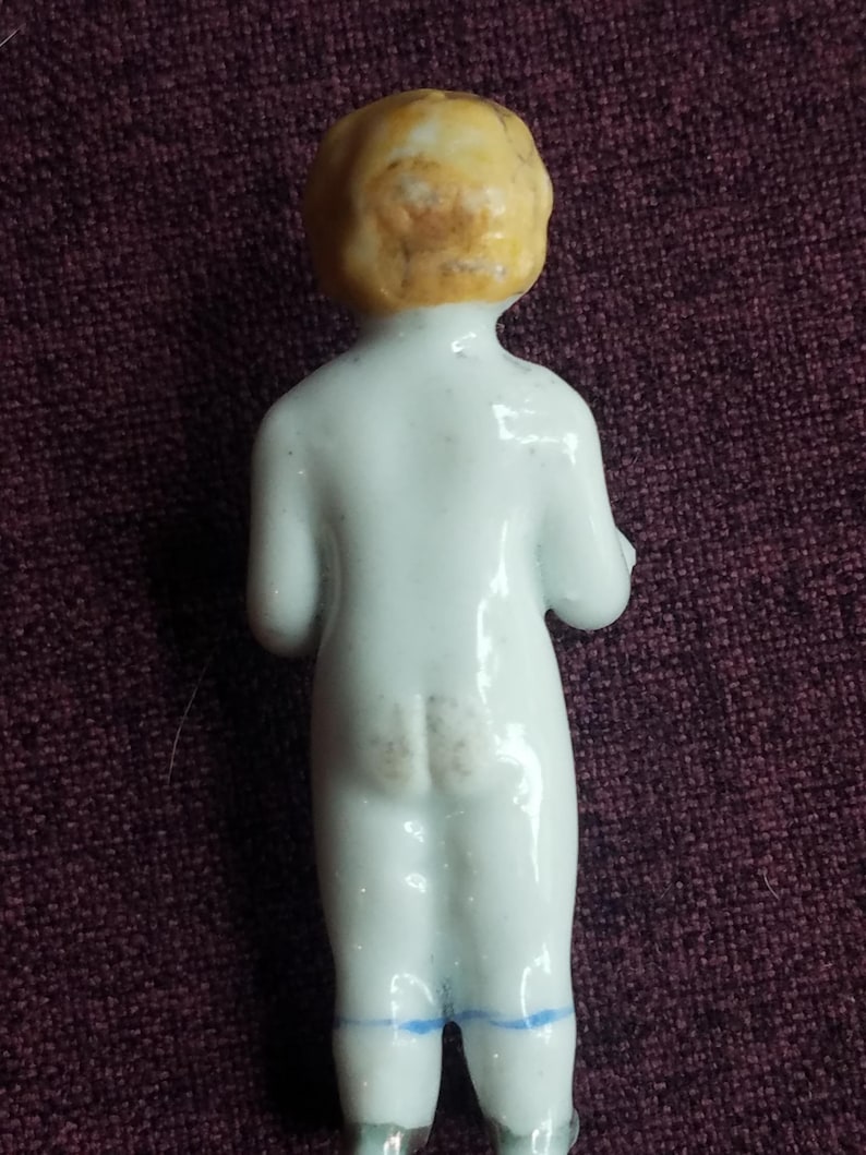 Antique Victorian rare frozen Charlotte, glazed porcelain/ China in wonderful condition bild 5