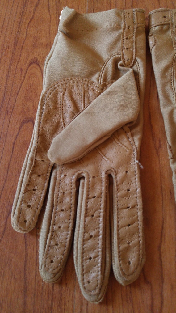 70s tan leather trim driving gloves by Finale - image 4