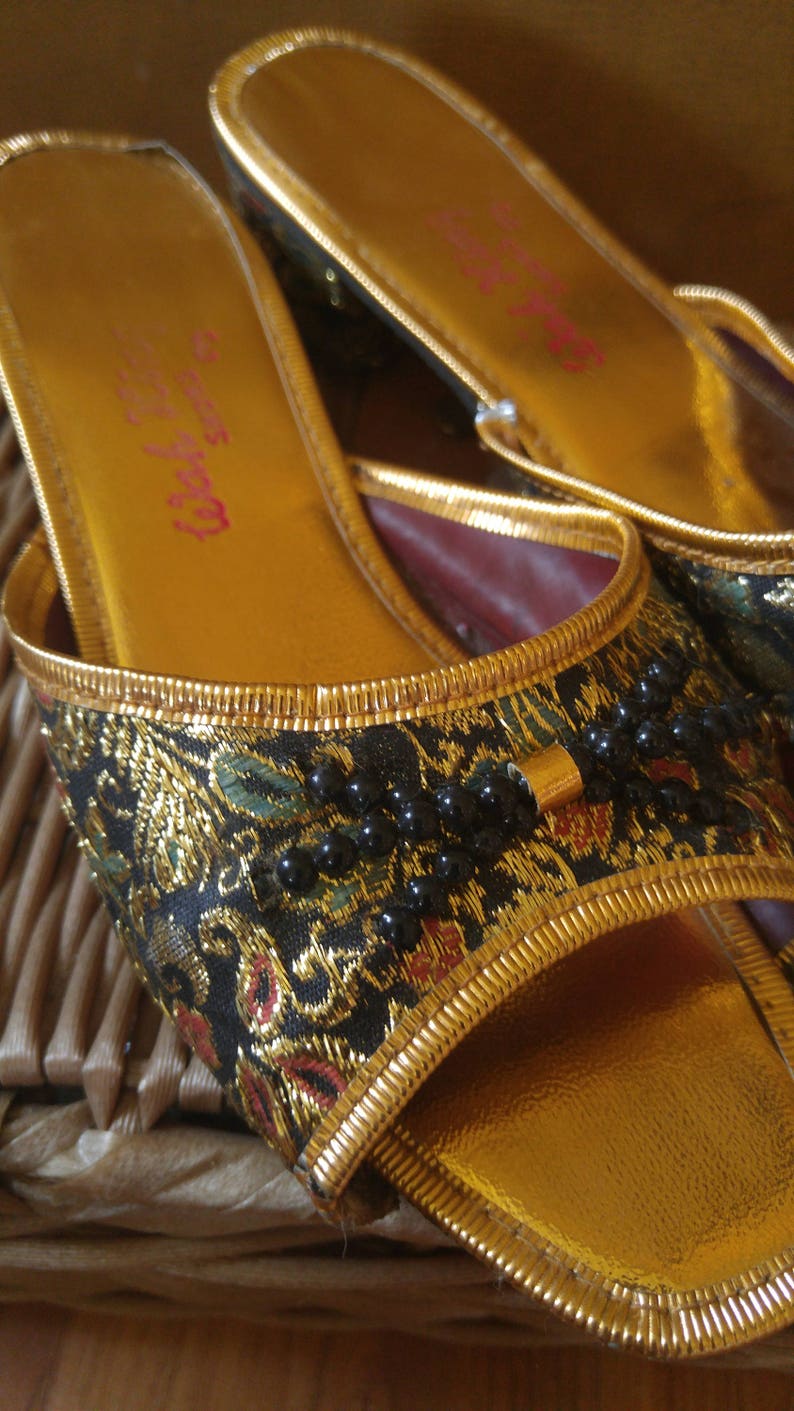 asian slip on sandals