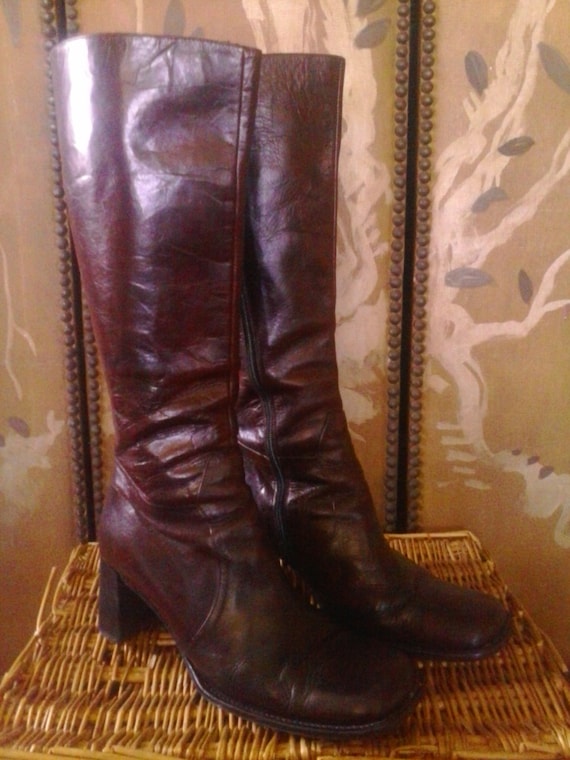 90s square toed Kenneth Cole NY wine coloured Ital