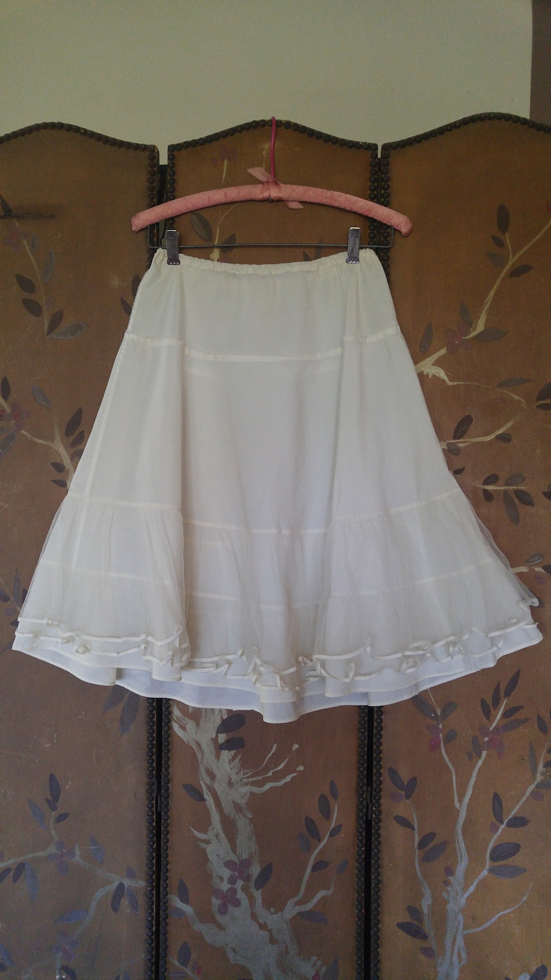 60/'s Ivory petticoat with frilly netting underneath