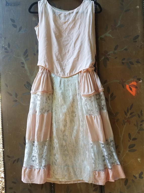 1920s light pink silk and ivory netting drop waist