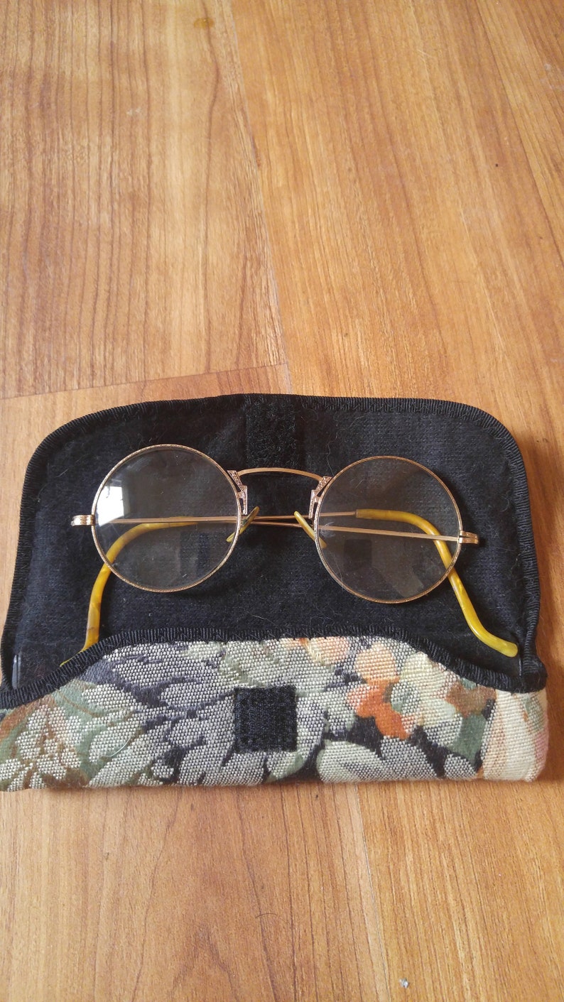 1930's Round reading spectacles by Shuron image 8