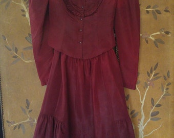 70's Rare Gunne Sax / Jessica's Gunnies 2 piece burgundy Victorian style blouse and full skirt