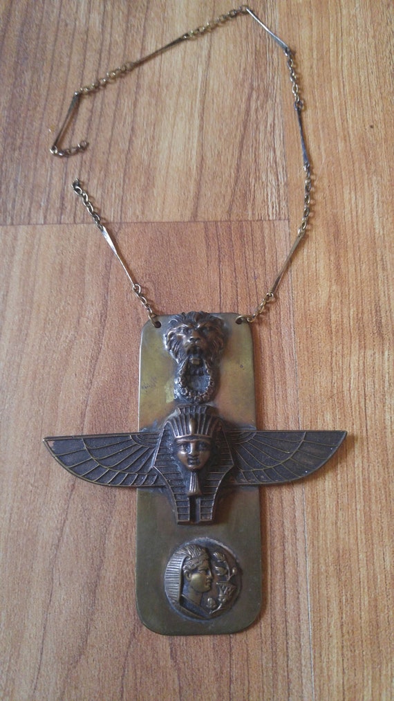 50's Egyptian Isis pendant necklace View 2