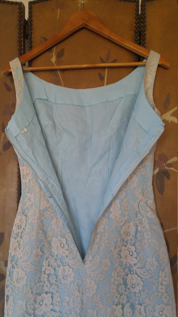 50s light blue and cream lace cocktail dress with… - image 8