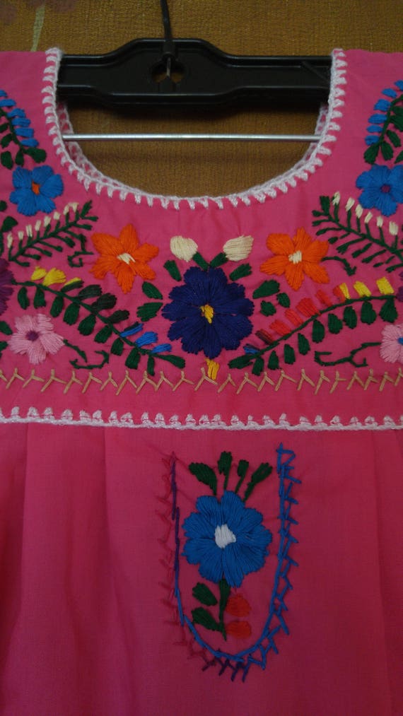 70s hot pink Mexican embroidered small womens / g… - image 4