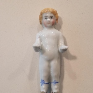 Antique Victorian rare frozen Charlotte, glazed porcelain/ China in wonderful condition bild 1