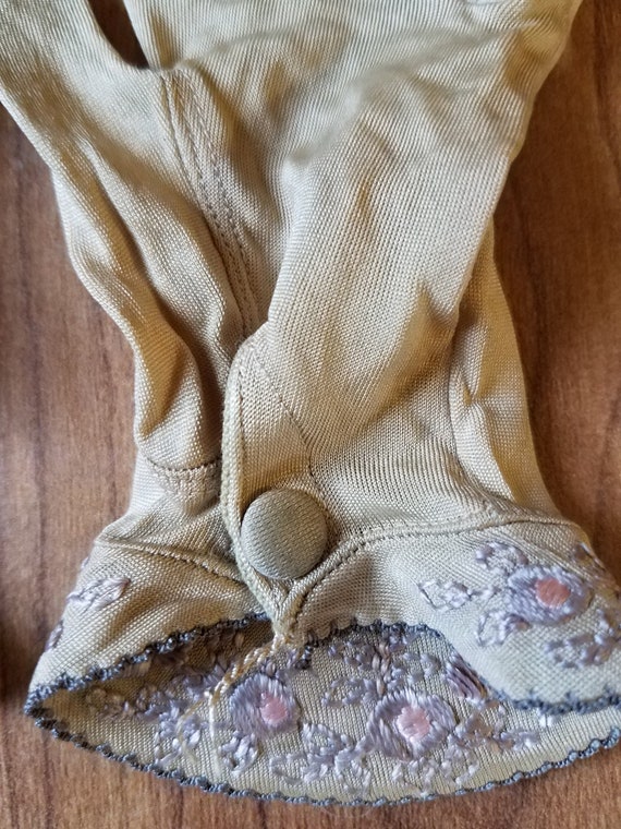 1900s antique childrens gloves View 3