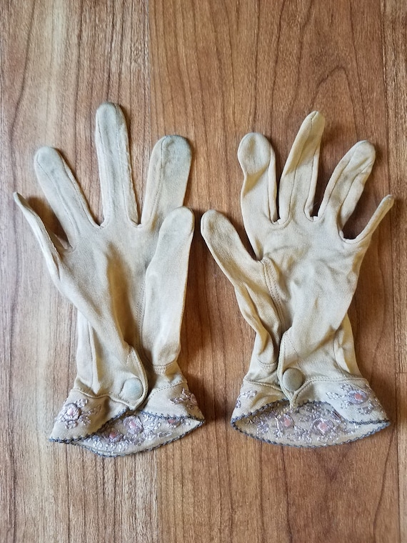 1900s antique childrens gloves View 5