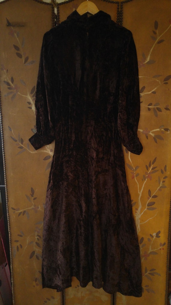 SALE!! 70s brown crushed velvet hand made maxi dr… - image 4
