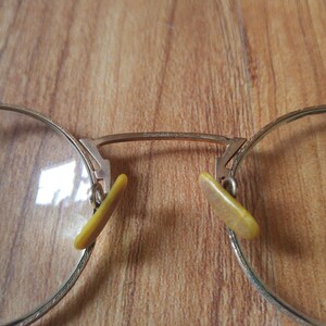 1930's Round reading spectacles by Shuron image 6