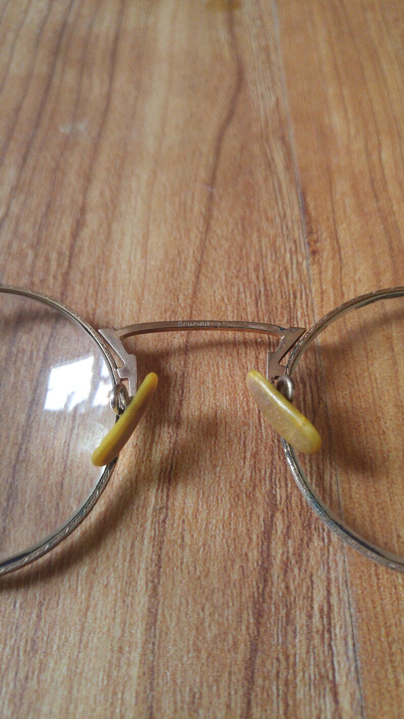 1930's Round reading spectacles by Shuron image 6