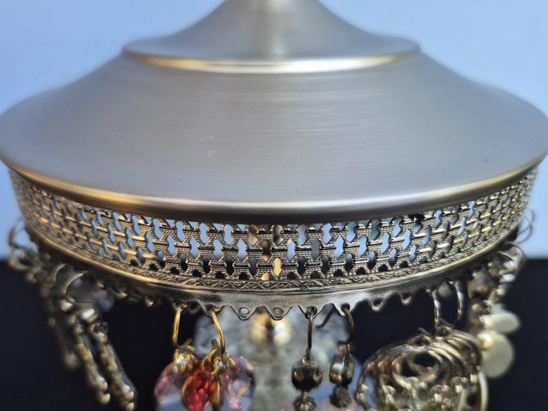 Revolving Nickel Earring Holder for 24+ Pairs on Upcycled Vintage Pattern Glass Lamp Base | Earring Tree | Store Display immagine 5