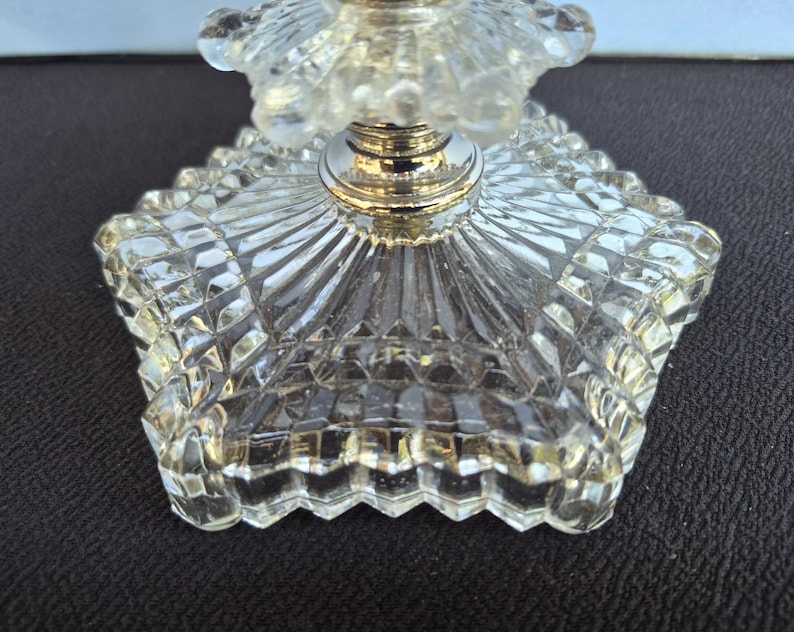 Revolving Nickel Earring Holder for 24+ Pairs on Upcycled Vintage Pattern Glass Lamp Base | Earring Tree | Store Display immagine 3