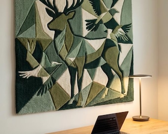 Tapiz abstracto de fibra verde tejido a mano para colgar en la pared, escultura textil artesanal japonesa de mediados de siglo.