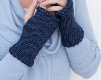 Fingerless Gloves Knitting Pattern – Easy Beginner Aran Wool Wrist Warmers (Digital Download)