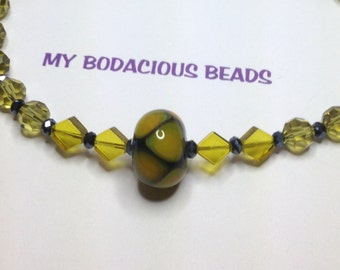 Handmade 19" NECKLACE OLIVE Faceted CRYSTAL Focal Bead Navy Olive Faceted Accent Beads Magnetic Closure