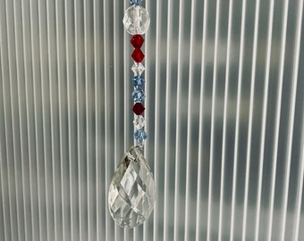 Crystal suncatcher mobile.  USA red, white, blue!  Fourth of July fun!  This beaded art suncatcher for your window decor.