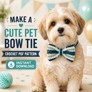 Könnte beinhalten: Ein kleiner, hellbrauner Hund trägt eine gestreifte Häkel-Fliege in Dunkelblau, Hellblau und Creme. Der Text auf dem Bild lautet: MAKE A CUTE PET BOW TIE, CROCHET PDF PATTERN und INSTANT DOWNLOAD mit einem Download-Symbol.